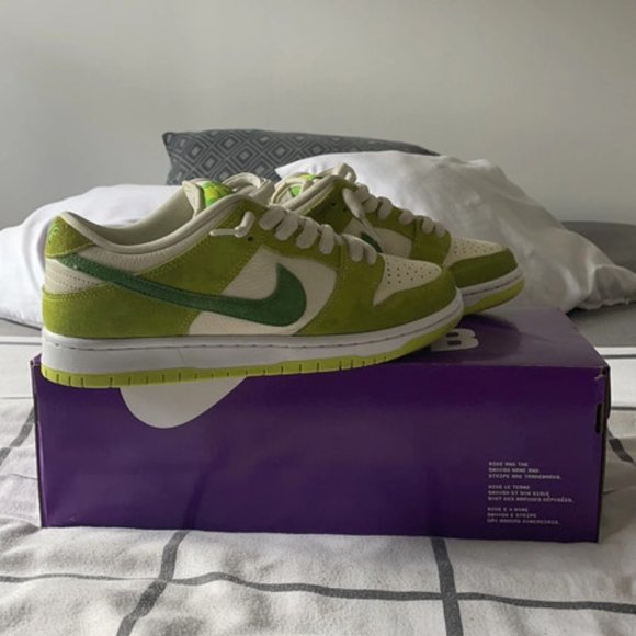 Nike Dunk Low / Green Apple